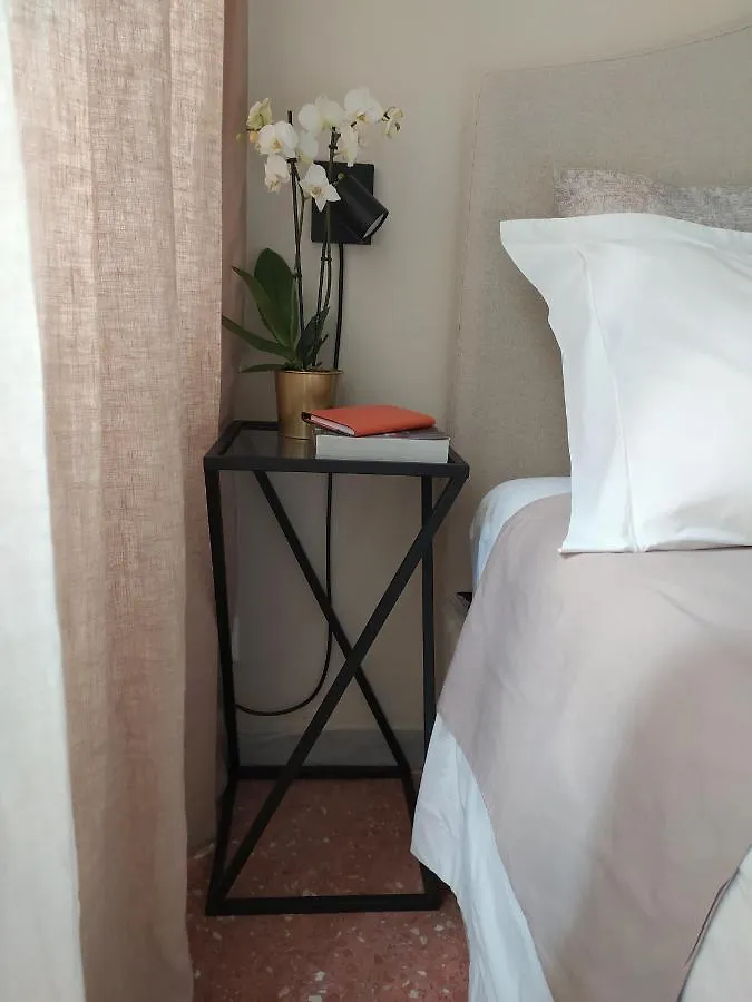 Dimora San Pietro Roma Apartment